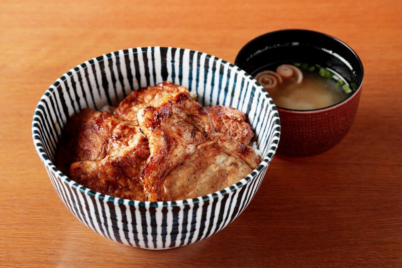 お食事処　秋乃家